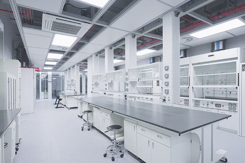 河津实验室革新：安全与科技的现代融合